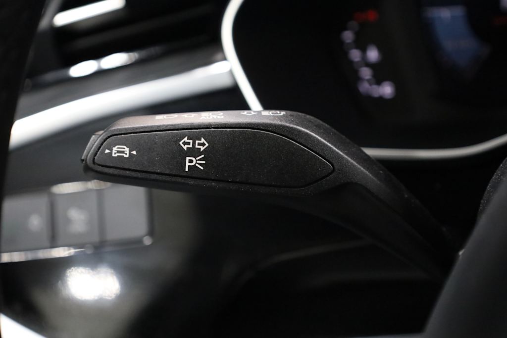 Thumbnail: 2023 Audi Q3 - 35