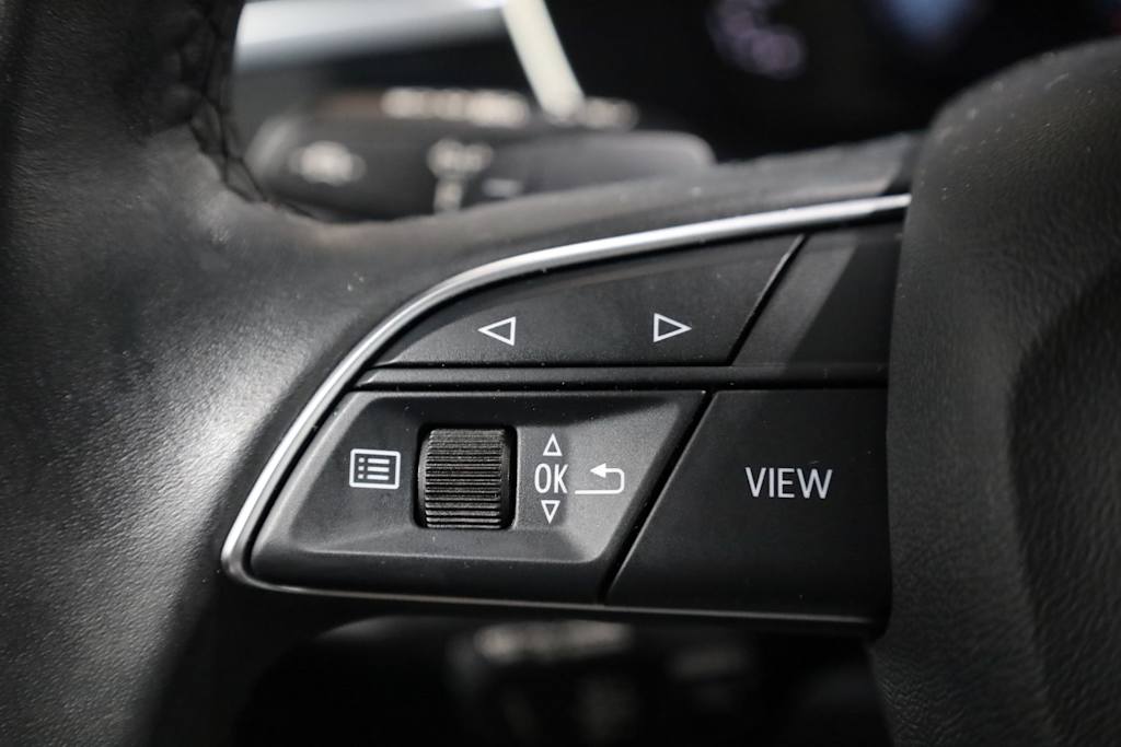 Thumbnail: 2023 Audi Q3 - 31