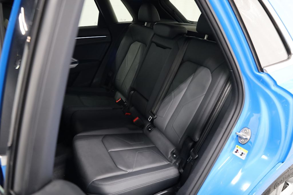 Thumbnail: 2023 Audi Q3 - 12