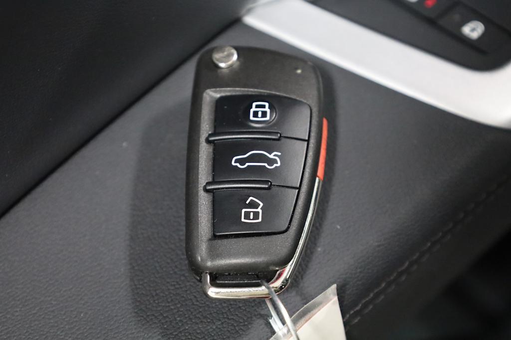 2024 Audi Q3 Premium 40