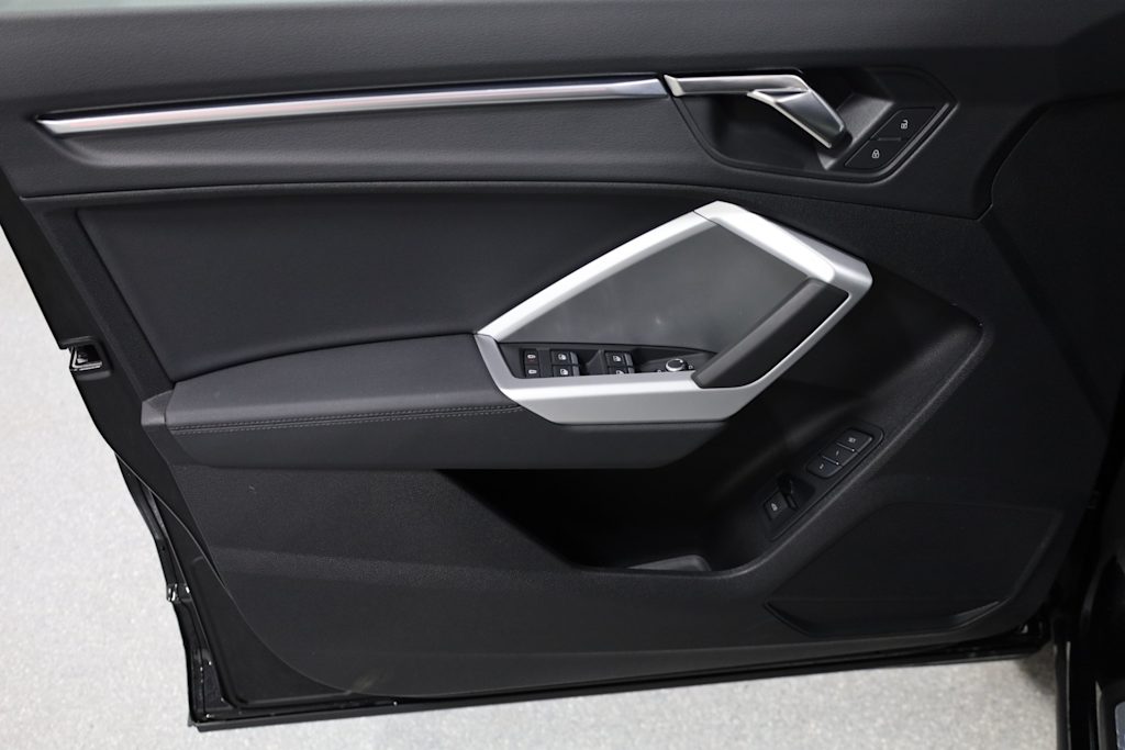 2024 Audi Q3 Premium 25