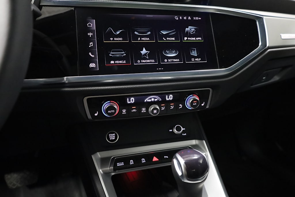2024 Audi Q3 Premium 33