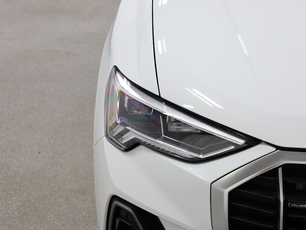 Thumbnail: 2025 Audi Q3 - 26