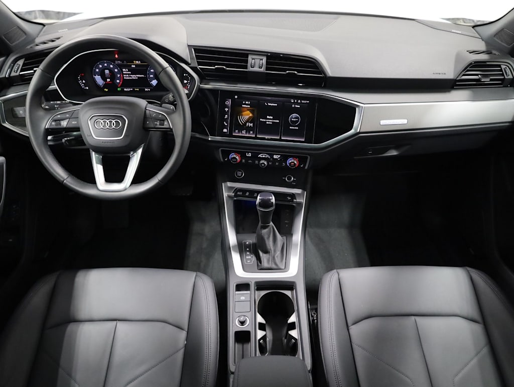 Thumbnail: 2025 Audi Q3 - 14