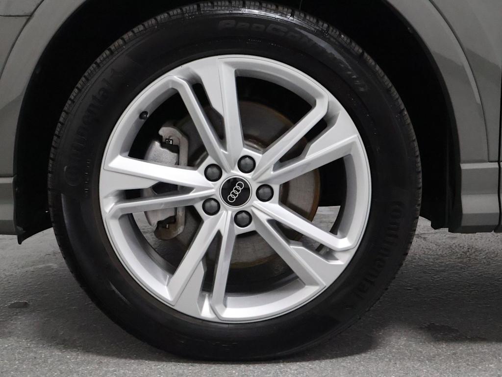 Thumbnail: 2023 Audi Q3 - 41