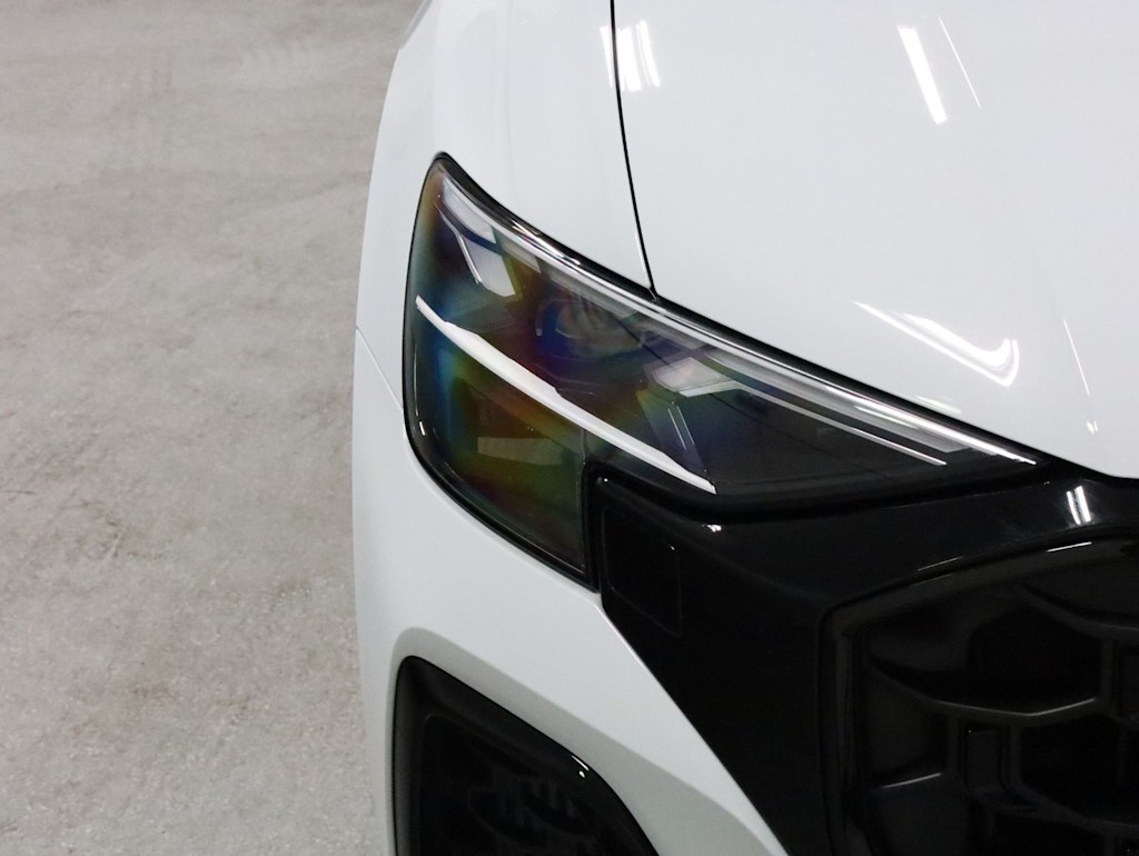 Thumbnail: 2026 Audi Q8 - 7