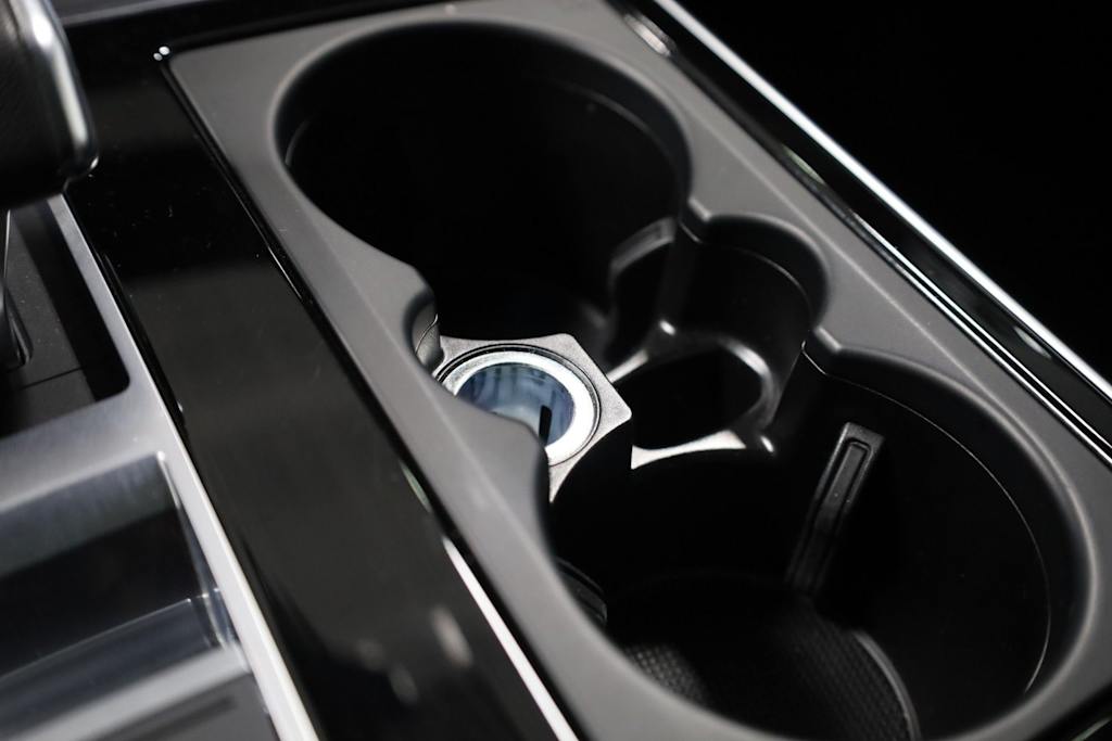 Thumbnail: 2023 Audi Q8 - 38