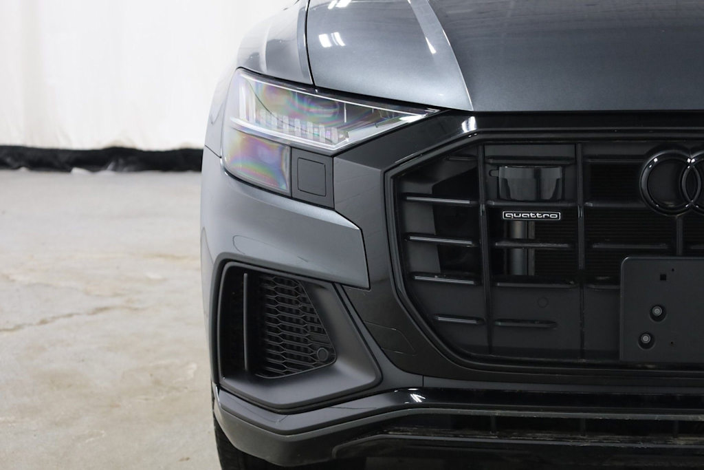 Thumbnail: 2023 Audi Q8 - 26