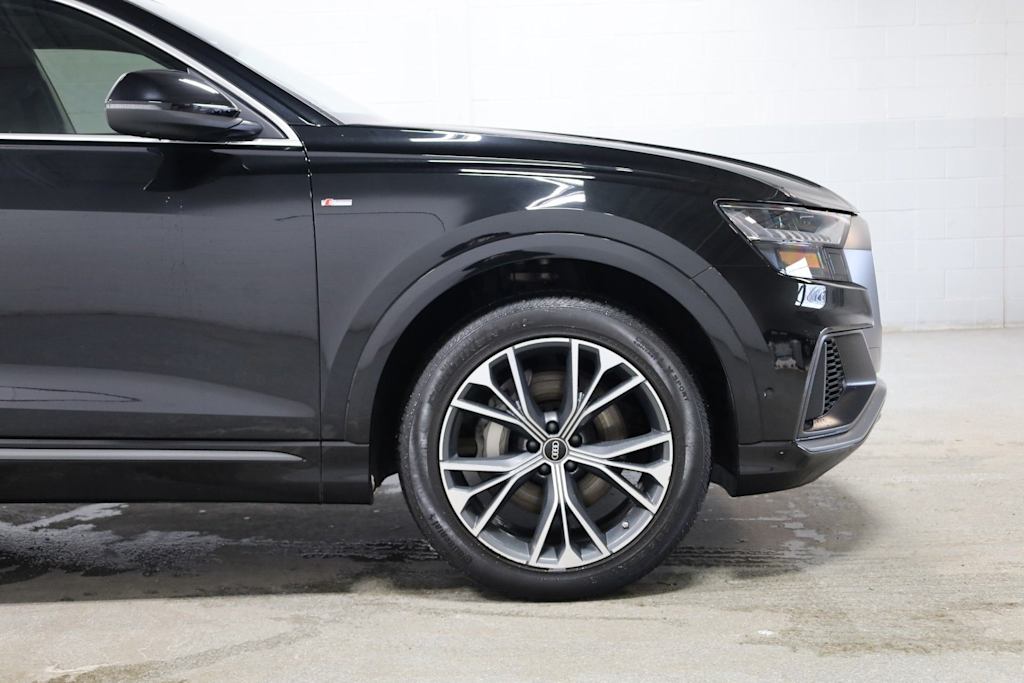 Thumbnail: 2023 Audi Q8 - 8