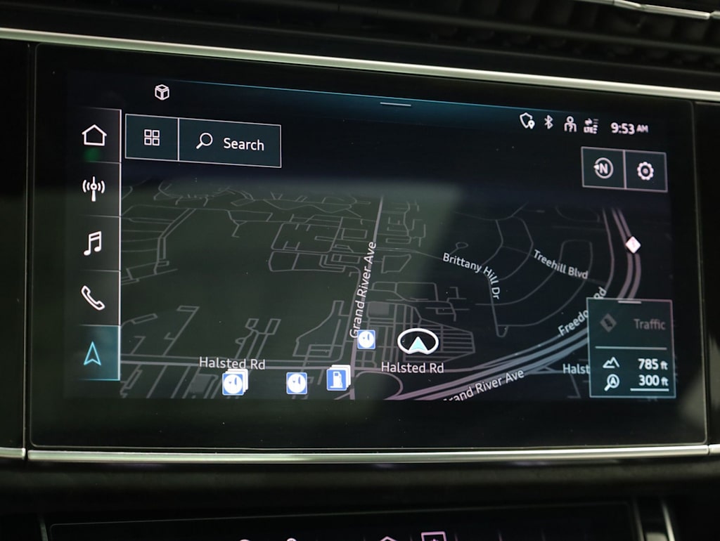 Thumbnail: 2022 Audi Q8 - 36