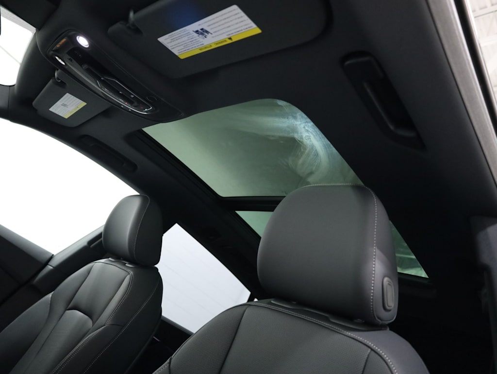 Thumbnail: 2026 Audi Q8 - 29