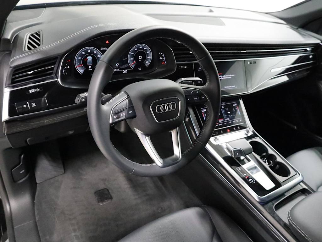 Thumbnail: 2026 Audi Q8 - 2