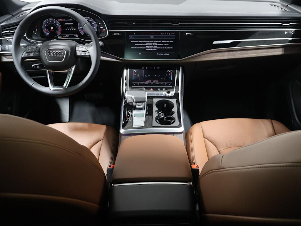 Thumbnail: 2026 Audi Q8 - 15