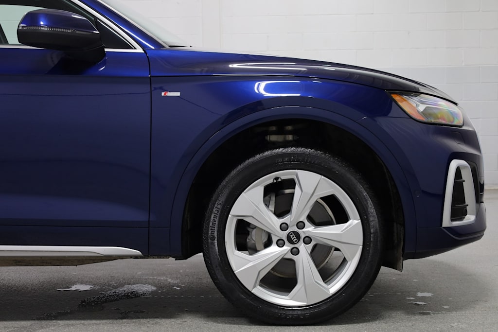 Thumbnail: 2023 Audi Q5 - 8