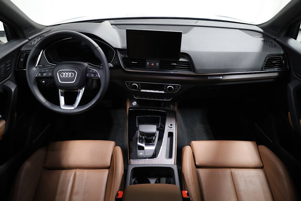 Thumbnail: 2023 Audi Q5 - 15