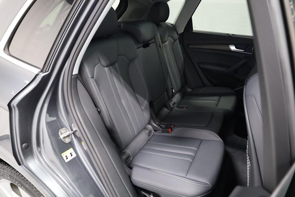 Thumbnail: 2024 Audi Q5 - 38