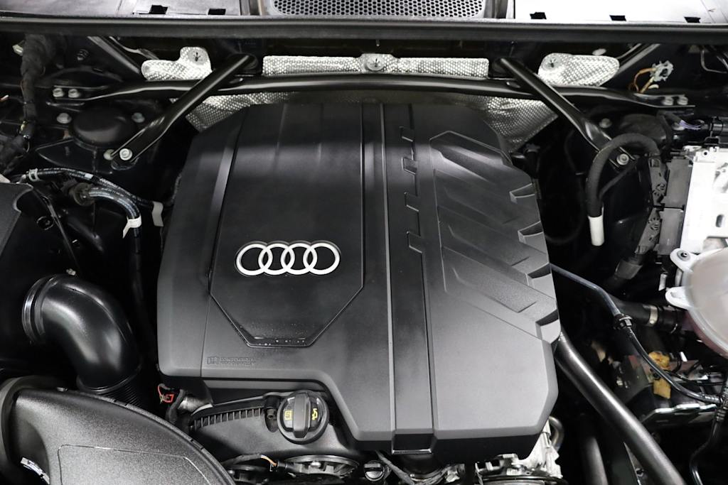 Thumbnail: 2024 Audi Q5 - 9