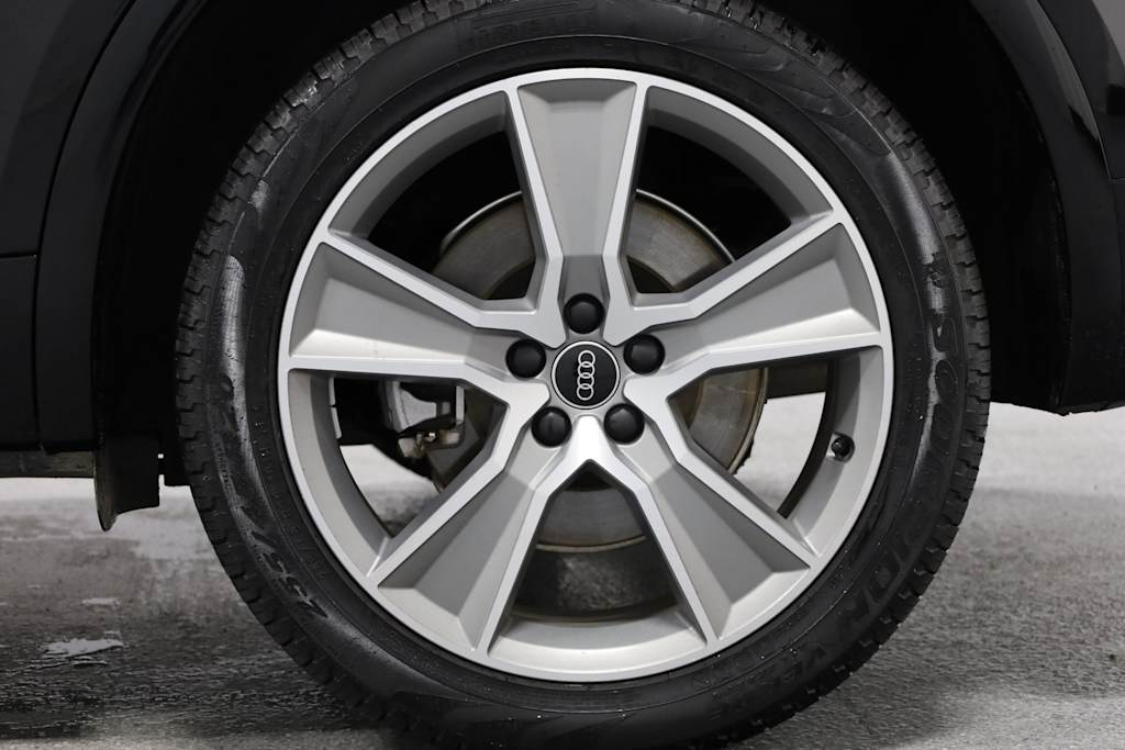 Thumbnail: 2025 Audi Q5 - 39