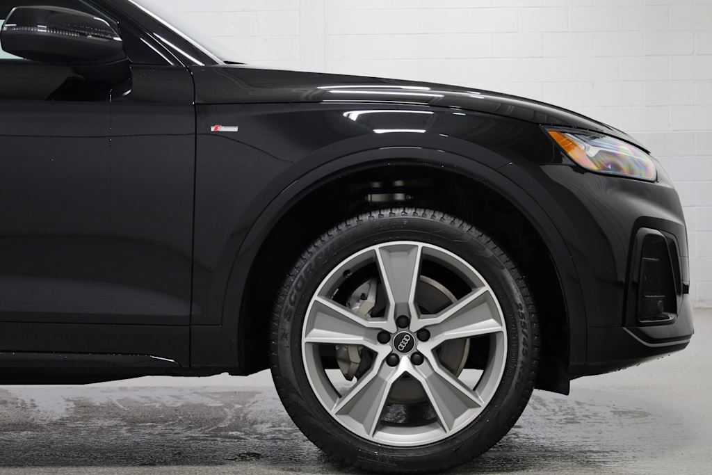 Thumbnail: 2025 Audi Q5 - 8