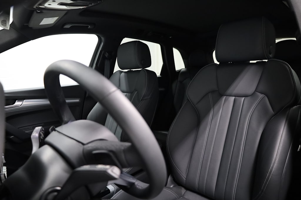 2025 Audi Q5 e Premium 10