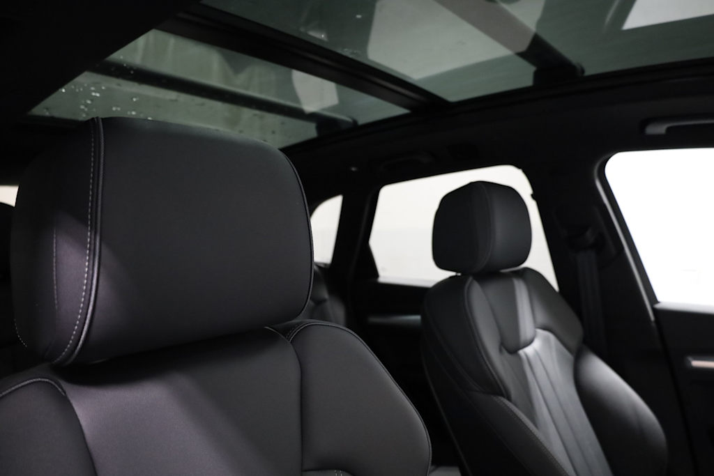 2025 Audi Q5 e Premium 28