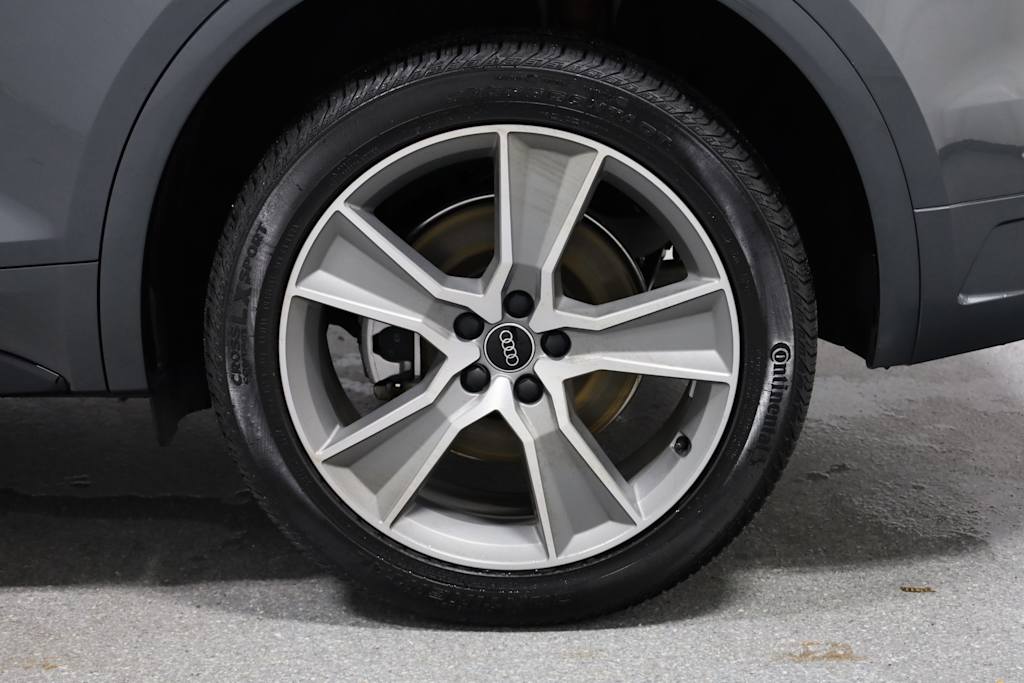 2025 Audi Q5 e Premium 38