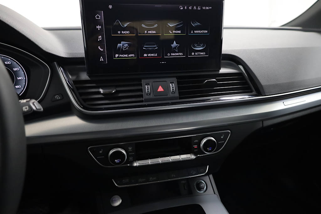 2025 Audi Q5 e Premium 33