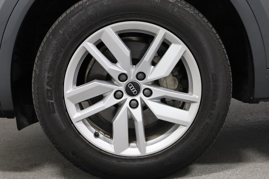 2022 Audi Q5 Premium 44