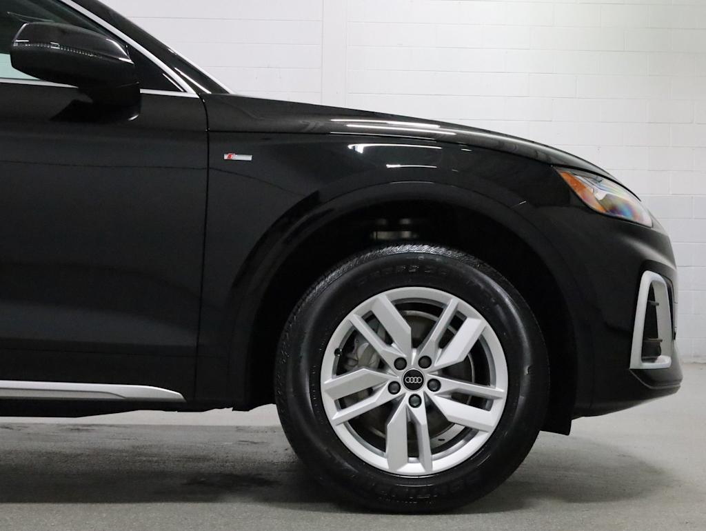 Thumbnail: 2023 Audi Q5 - 8