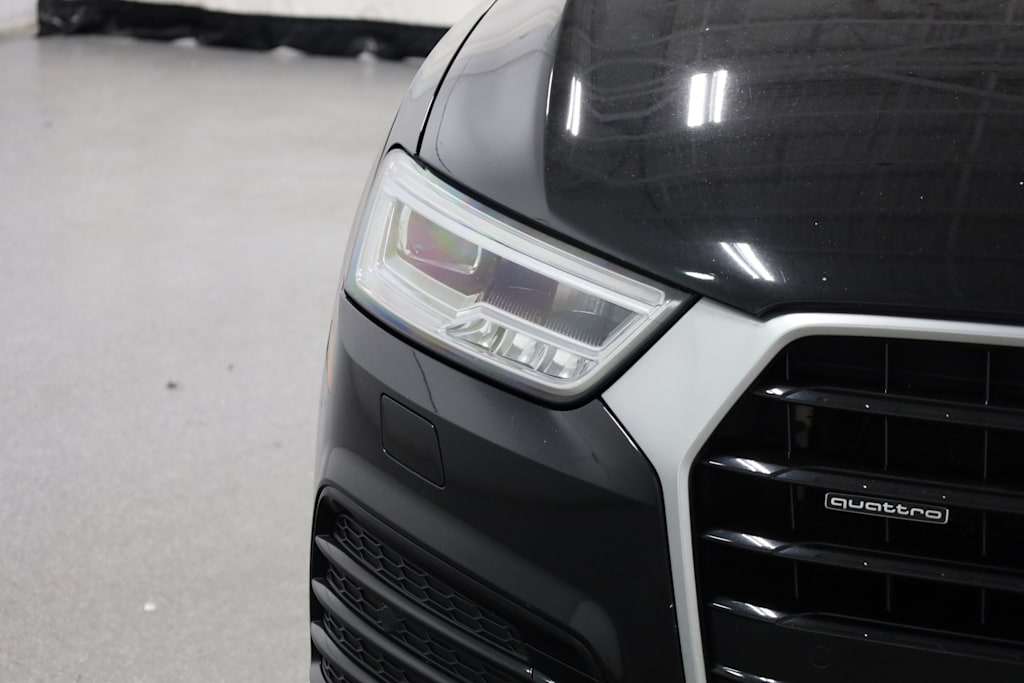 Thumbnail: 2018 Audi Q3 - 26