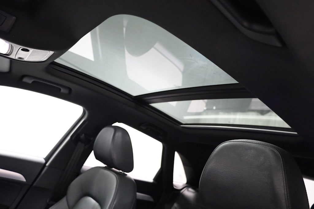 Thumbnail: 2018 Audi Q3 - 29