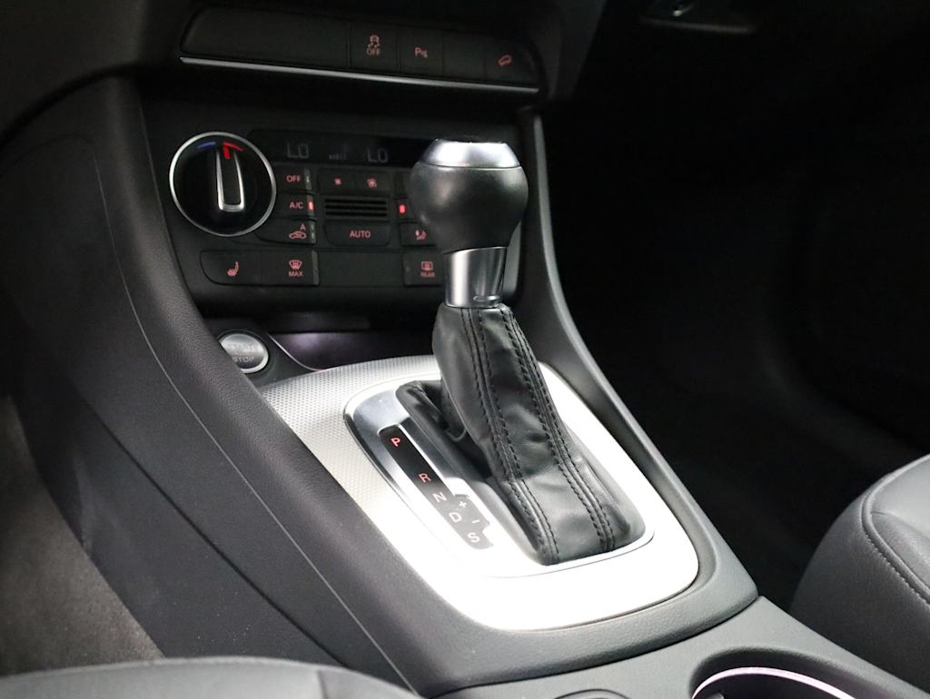 Thumbnail: 2017 Audi Q3 - 16