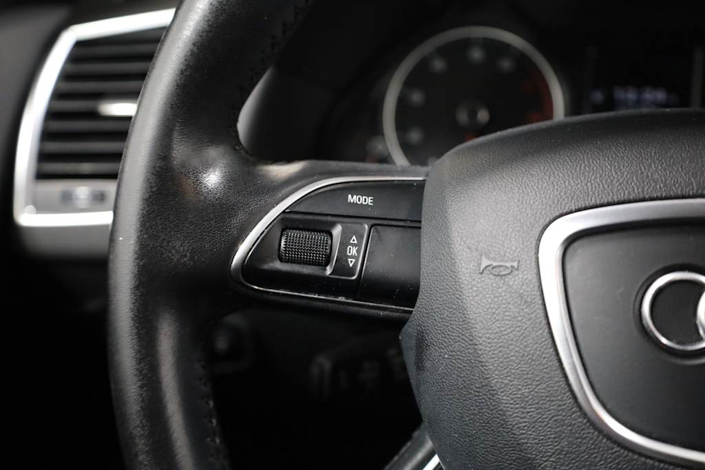 Thumbnail: 2016 Audi Q5 - 32