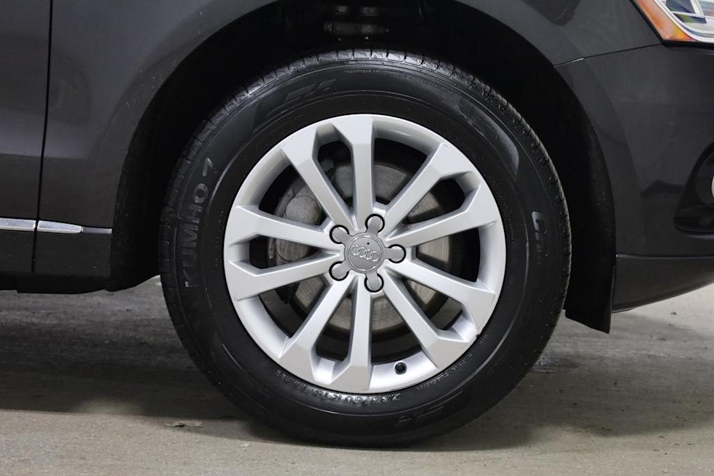 Thumbnail: 2016 Audi Q5 - 24