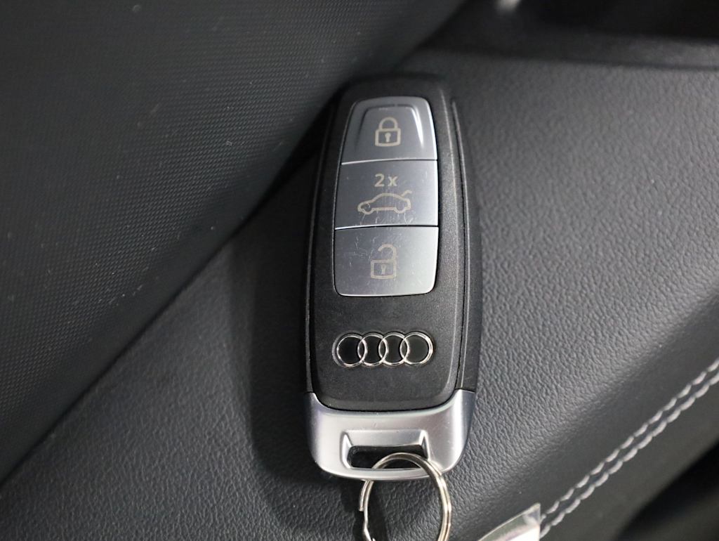 Thumbnail: 2023 Audi Q4 e-tron - 19