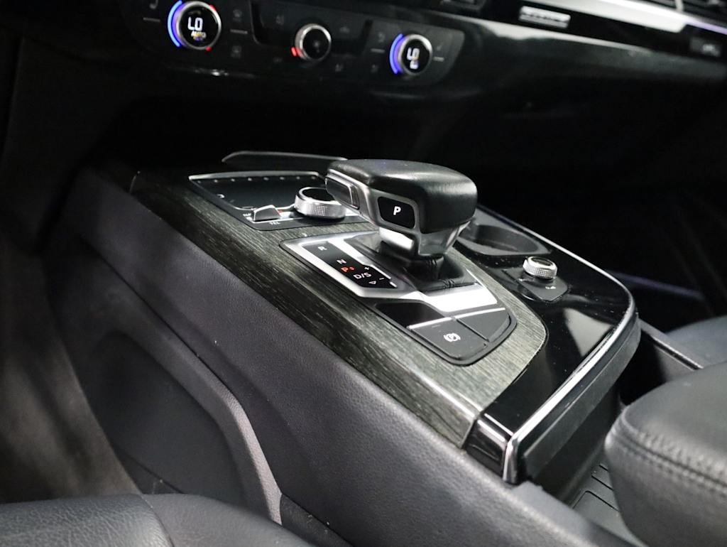 Thumbnail: 2019 Audi Q7 - 17
