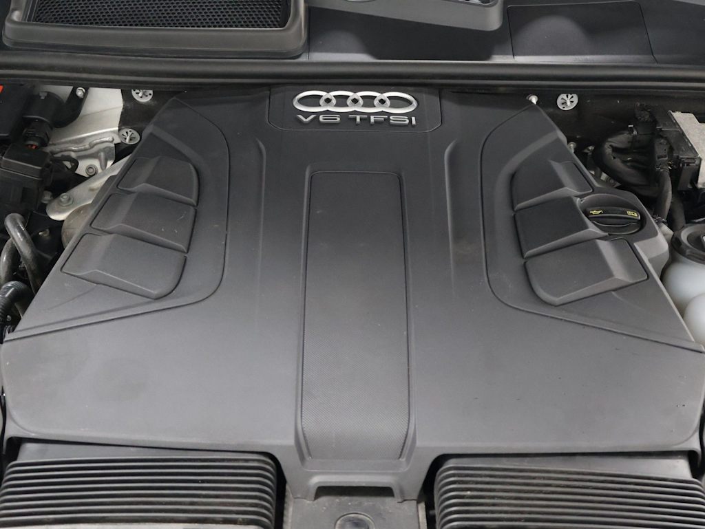 Thumbnail: 2018 Audi Q7 - 9