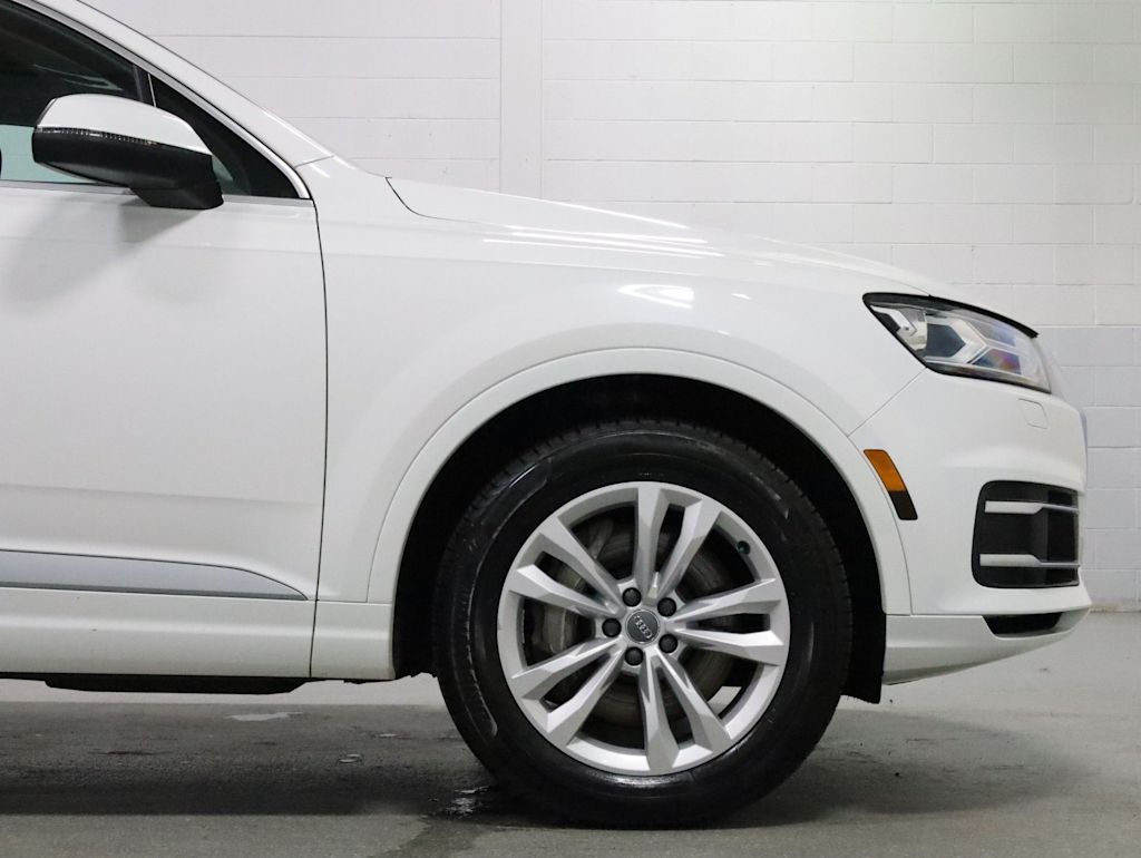 Thumbnail: 2018 Audi Q7 - 8