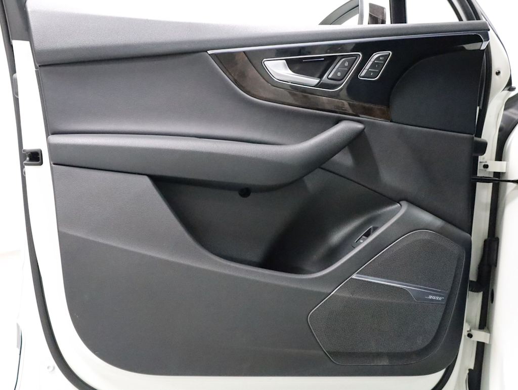 Thumbnail: 2018 Audi Q7 - 28
