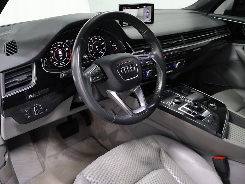Thumbnail: 2017 Audi Q7 - 2