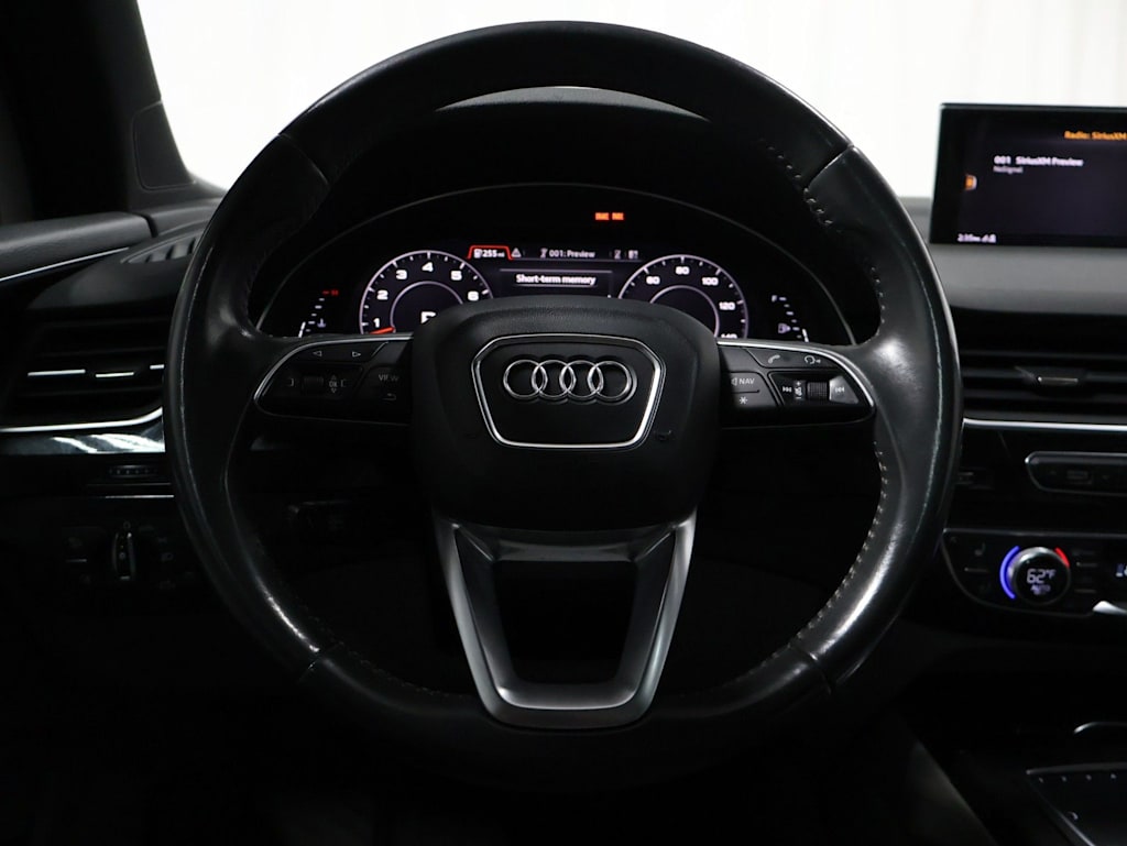 Thumbnail: 2017 Audi Q7 - 14
