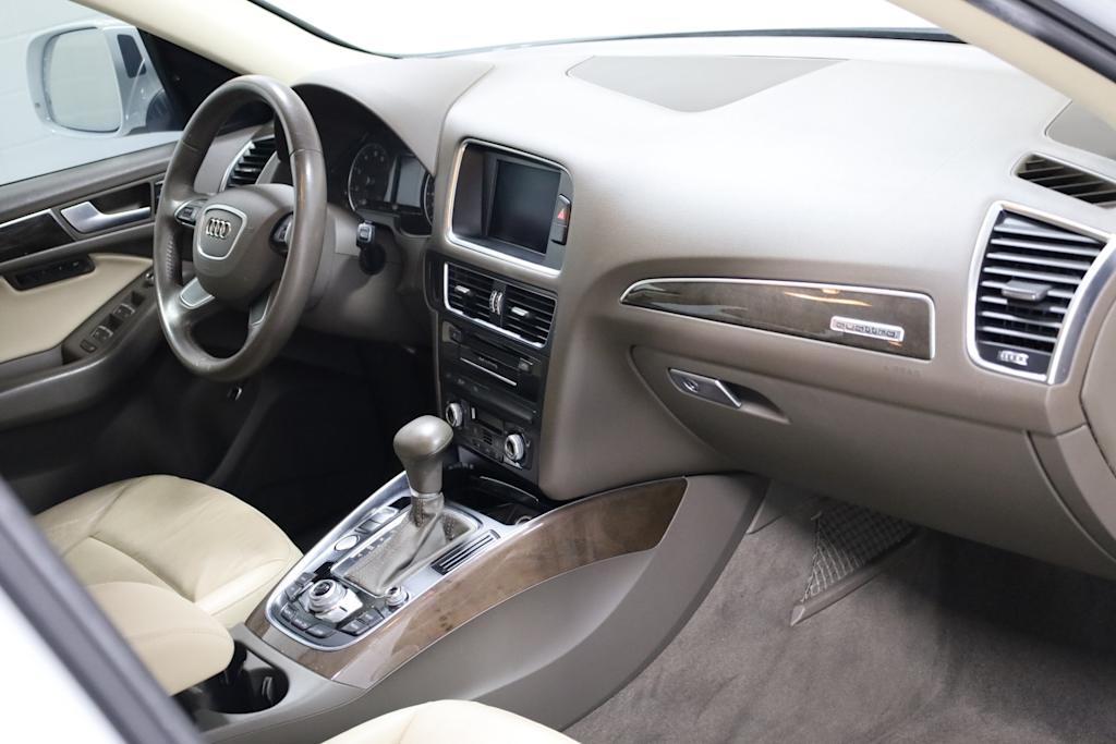 Thumbnail: 2014 Audi Q5 - 9