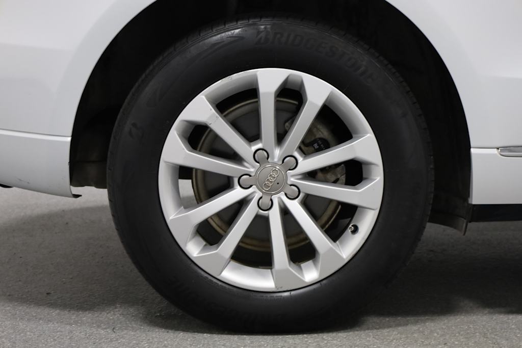 Thumbnail: 2014 Audi Q5 - 38