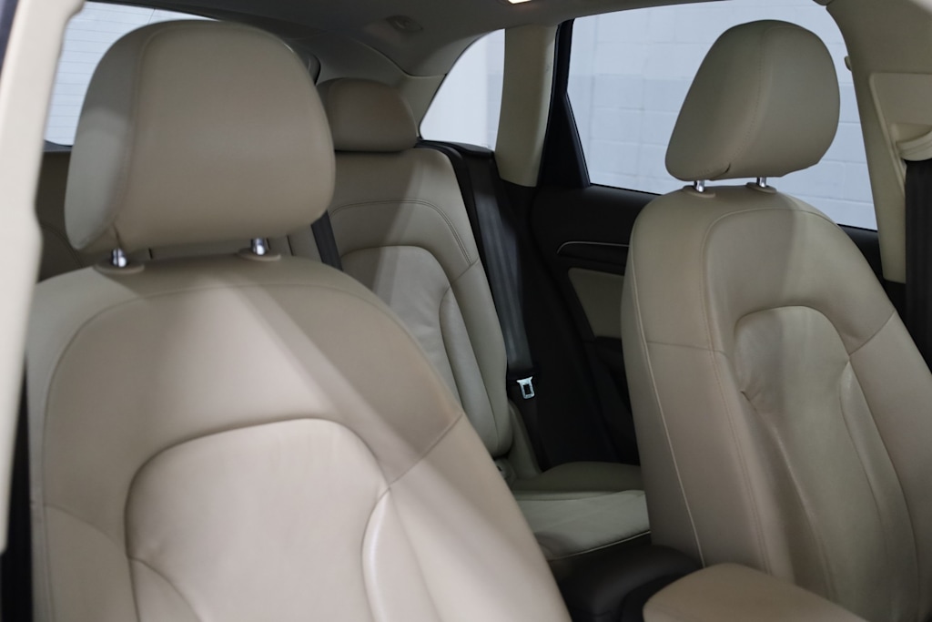 Thumbnail: 2014 Audi Q5 - 29