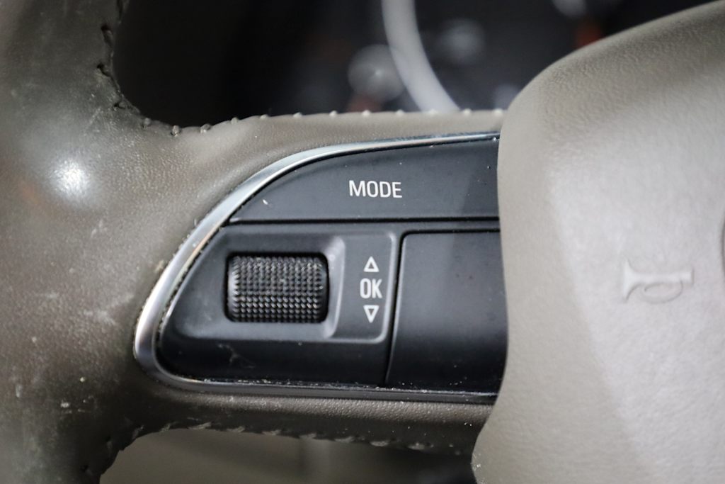 Thumbnail: 2014 Audi Q5 - 30