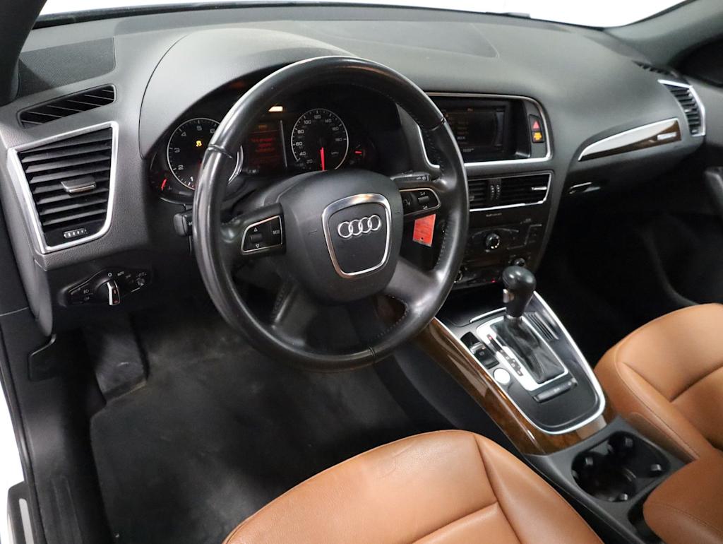 Thumbnail: 2012 Audi Q5 - 2