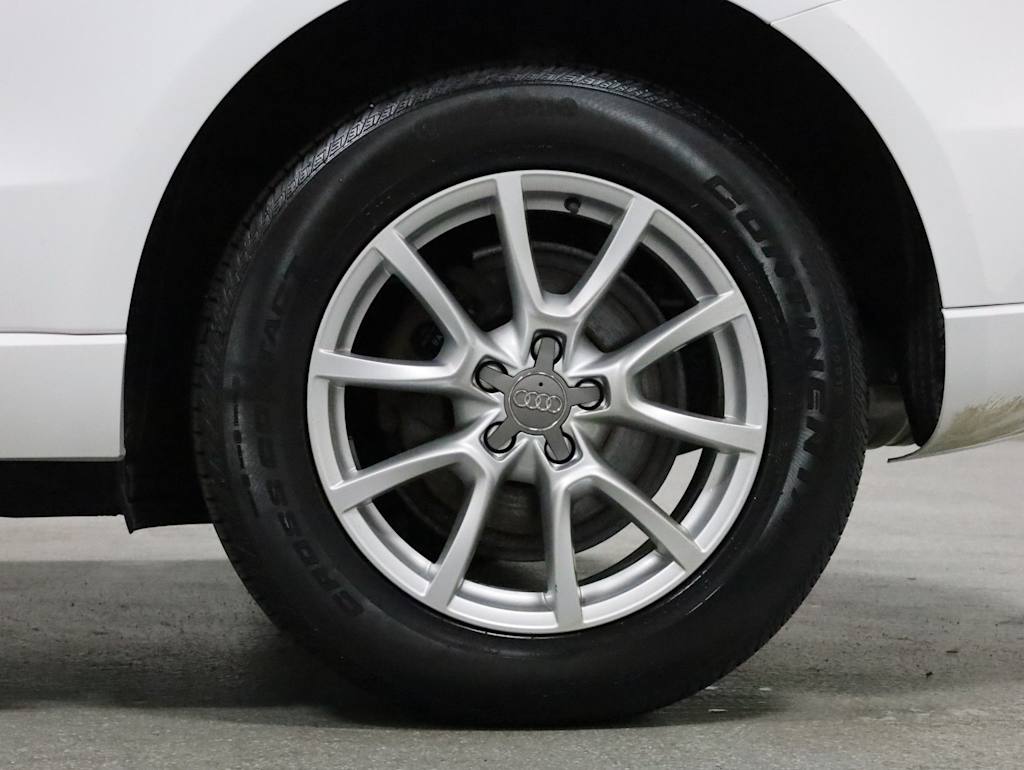 Thumbnail: 2012 Audi Q5 - 38