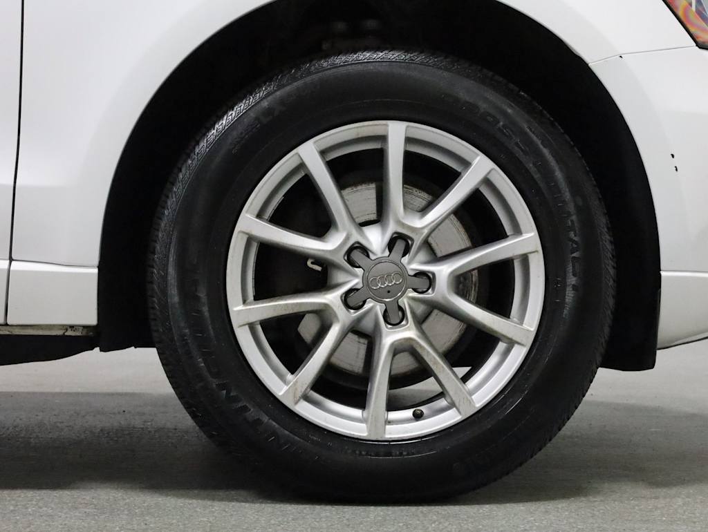 Thumbnail: 2012 Audi Q5 - 23