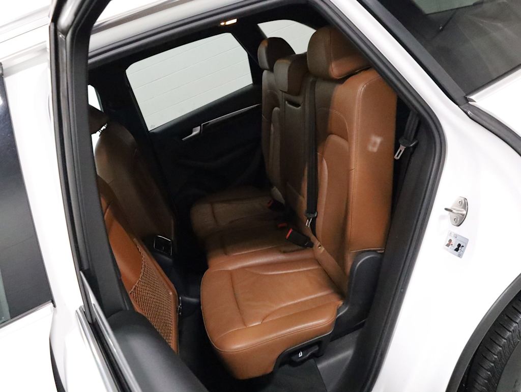 Thumbnail: 2012 Audi Q5 - 12