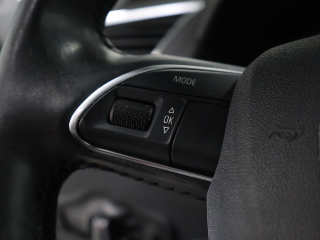 Thumbnail: 2015 Audi Q5 - 31